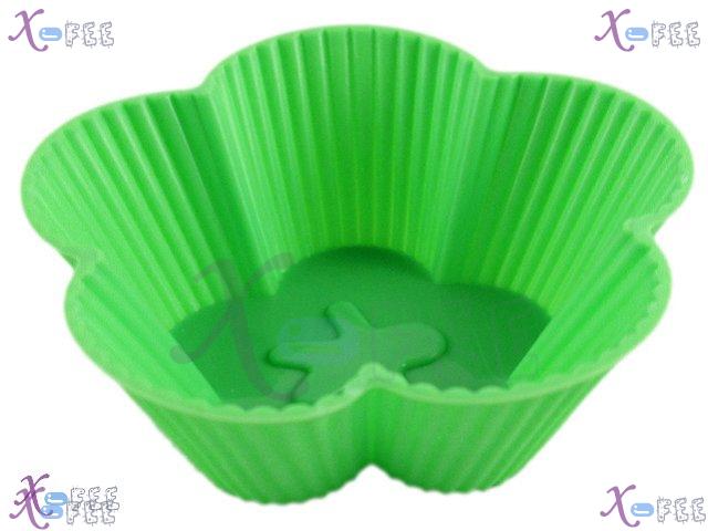 dgmj00006 2pcs DIY Kitchen Quality Food Green Flower Silicone Bakeware Cupcake Baking Mold 3