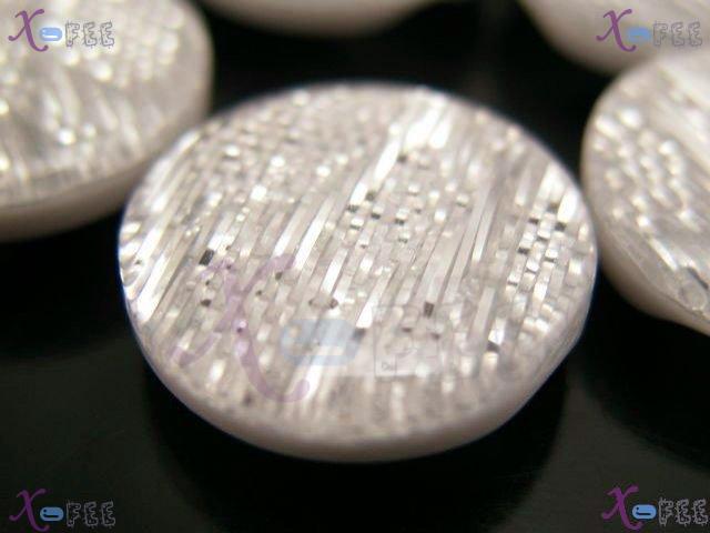 nkpf01006 Wholesale 20pcs Crafts Sewing Fabric Textile Silver Patterns 20L Resin Buttons 2