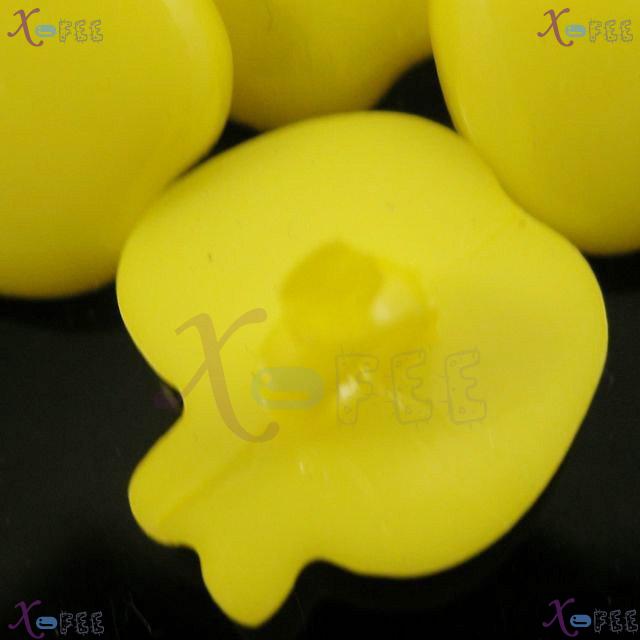 nkpf01108 Wholesale 24pcs Sewing Fabric Textile Cute Yellow Apples Costume Plastic Buttons 2