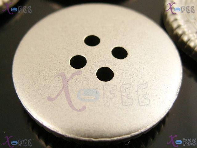 nkpf01166 Wholesale 10pcs Crafts Sewing Fabric Textile Fashion 40L Shining Silver Buttons 2